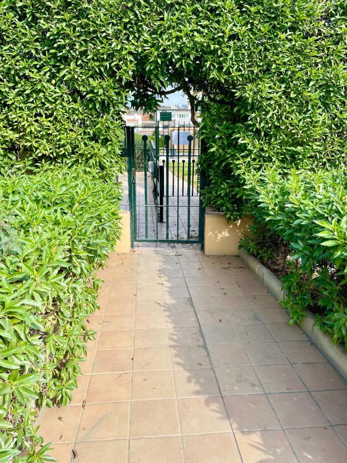Apartamento Frontal Al Mar - Torrox Costa Bagian luar foto