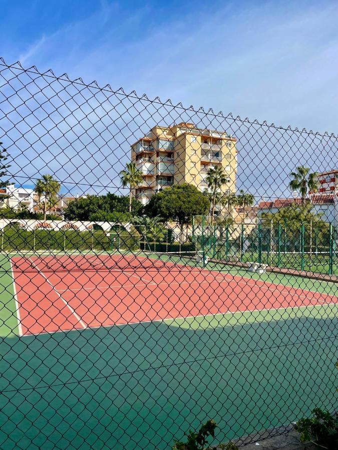 Apartamento Frontal Al Mar - Torrox Costa Bagian luar foto