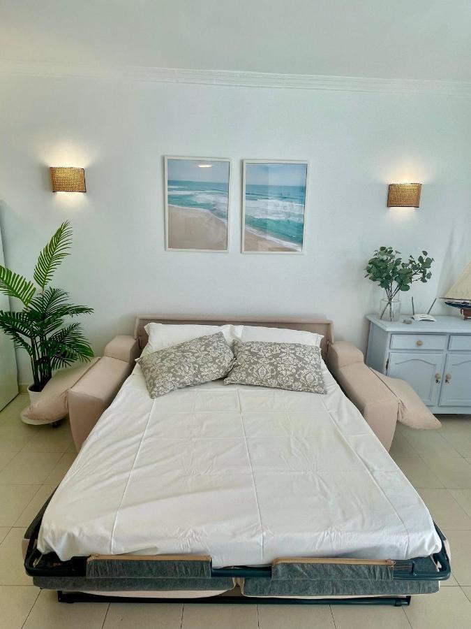 Apartamento Frontal Al Mar - Torrox Costa Bagian luar foto