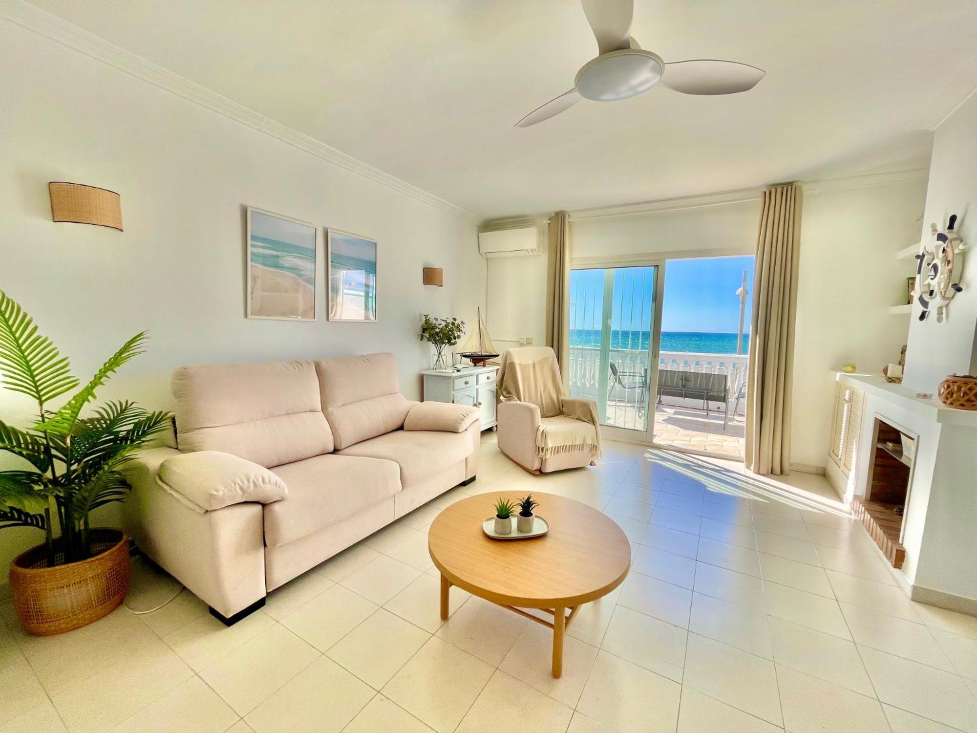 Apartamento Frontal Al Mar - Torrox Costa Bagian luar foto